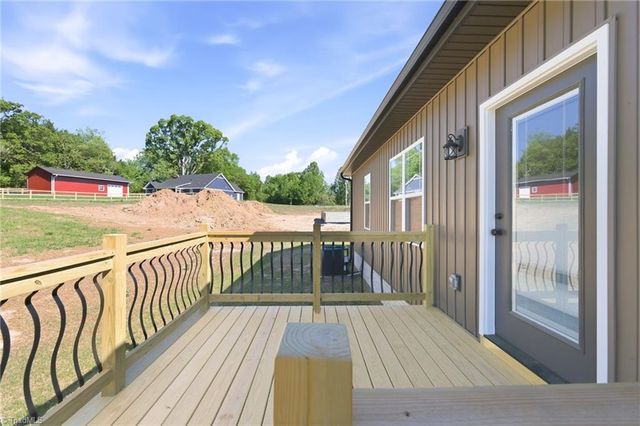 1357 Norman Shoaf Road, Winston-salem, NC 27107