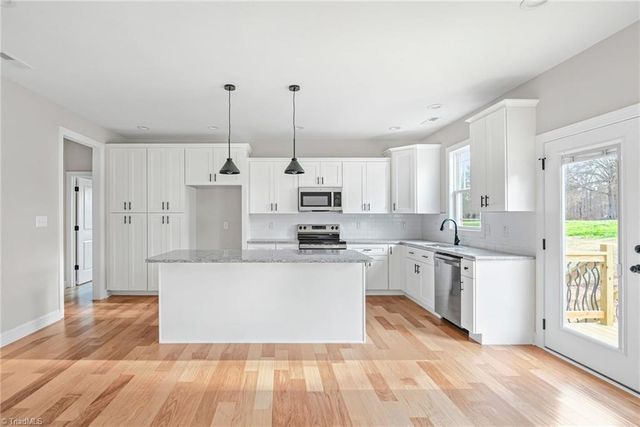 1357 Norman Shoaf Road, Winston-salem, NC 27107