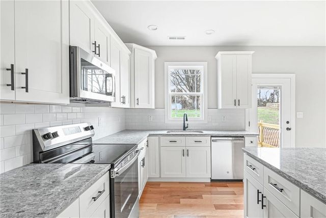 1357 Norman Shoaf Road, Winston-salem, NC 27107