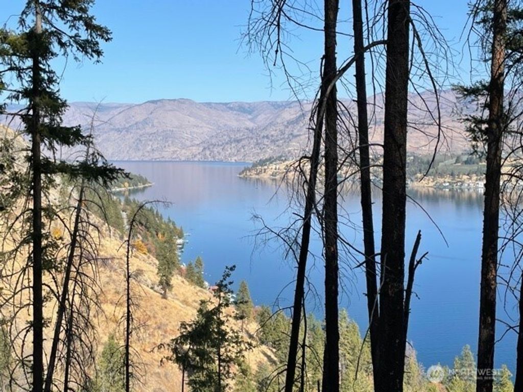 1 C S. Lakeshore Rd., Chelan, WA 98816