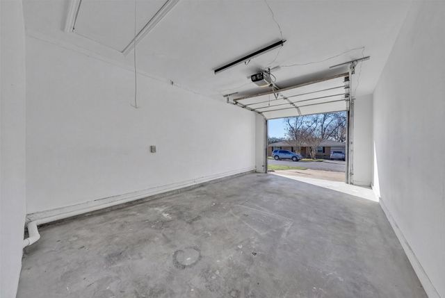 4937 Rutland Avenue, Fort Worth, TX 76133