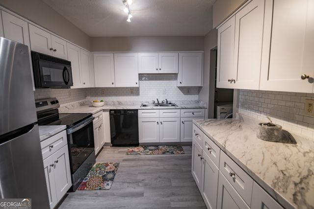 204 Brittany Court, Duluth, GA 30096