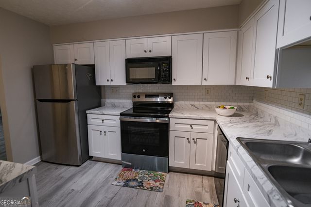 204 Brittany Court, Duluth, GA 30096