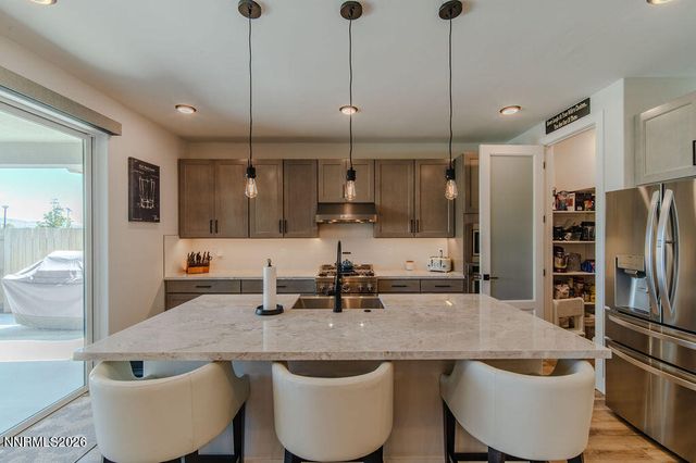 1882 Hogan Peak Street, Carson City, NV 89701