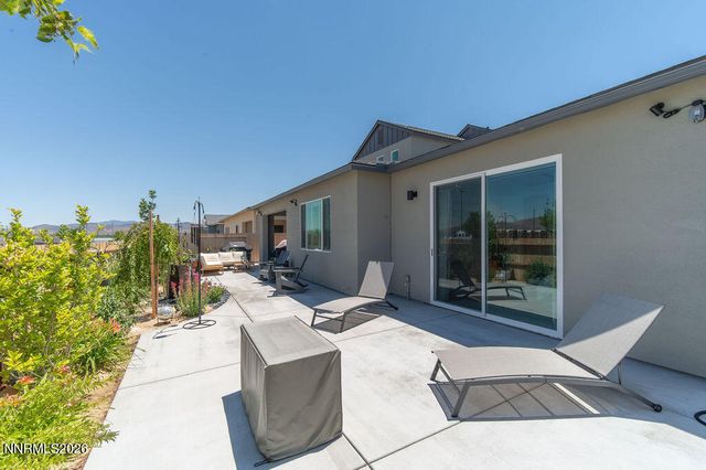 1882 Hogan Peak Street, Carson City, NV 89701
