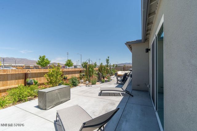 1882 Hogan Peak Street, Carson City, NV 89701