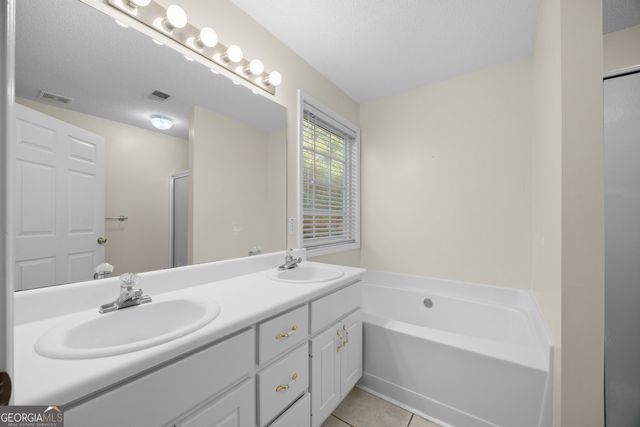 55 Berkshire Lane, Covington, GA 30016