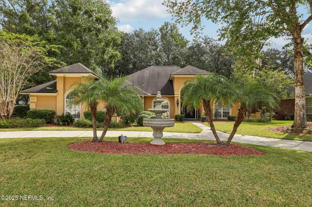 2674 COUNTRY CLUB Boulevard, Orange Park, FL 32073