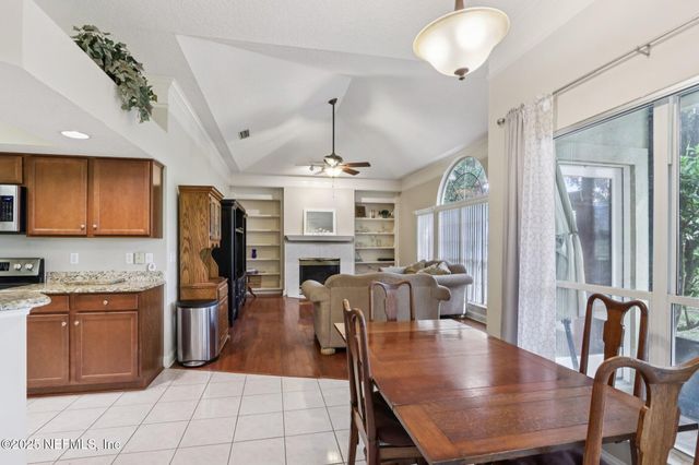 2674 COUNTRY CLUB Boulevard, Orange Park, FL 32073