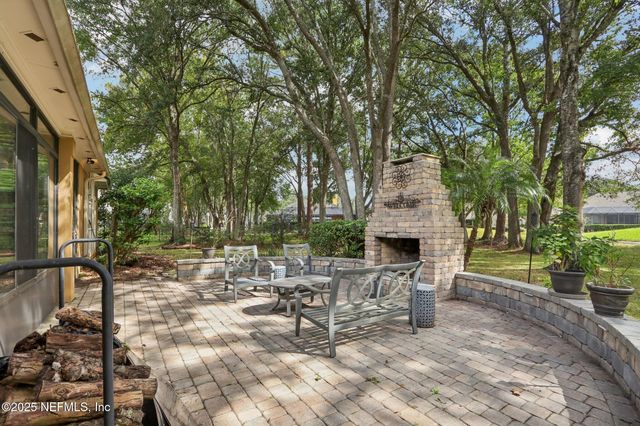 2674 COUNTRY CLUB Boulevard, Orange Park, FL 32073