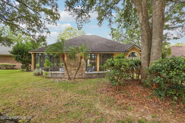 2674 COUNTRY CLUB Boulevard, Orange Park, FL 32073