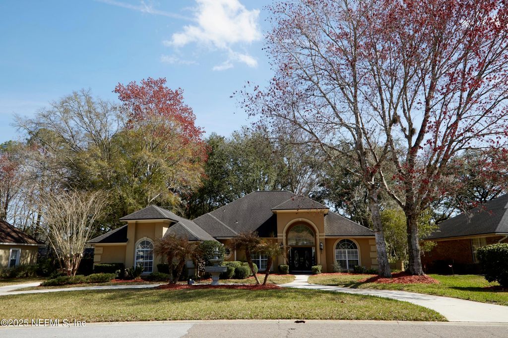 2674 COUNTRY CLUB Boulevard, Orange Park, FL 32073