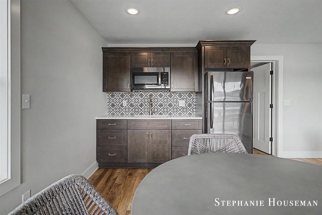 8558 Brower Lake Drive, Rockford, MI 49341
