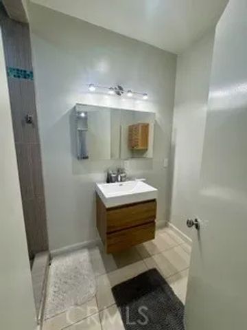 343 Myrtle Street B, Laguna Beach, CA 92651