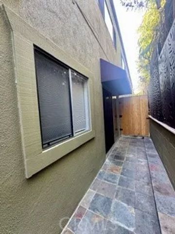 343 Myrtle Street B, Laguna Beach, CA 92651