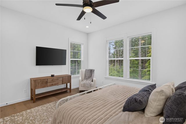 33110 Liberty Ave SE, Black Diamond, WA 98010