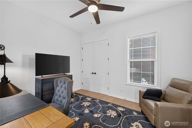 33110 Liberty Ave SE, Black Diamond, WA 98010