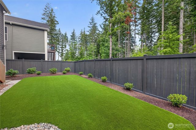 33110 Liberty Ave SE, Black Diamond, WA 98010
