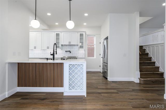 5750 Waterman Boulevard, St Louis, MO 63112