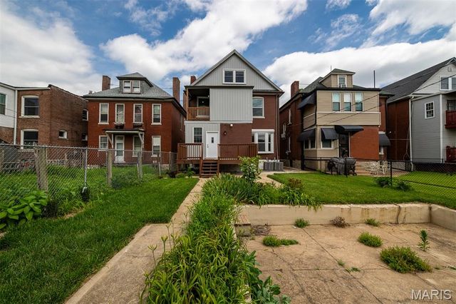 5750 Waterman Boulevard, St Louis, MO 63112