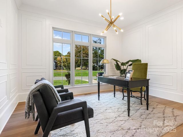 1511 Cavendish Court, Charlotte, NC 28211