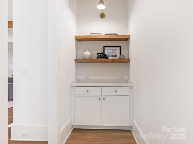 1511 Cavendish Court, Charlotte, NC 28211