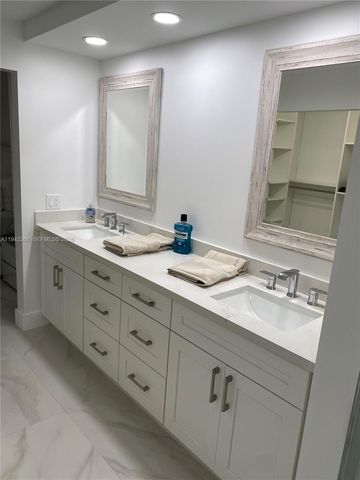 22615 SW 66th Ave 109, Boca Raton, FL 33428