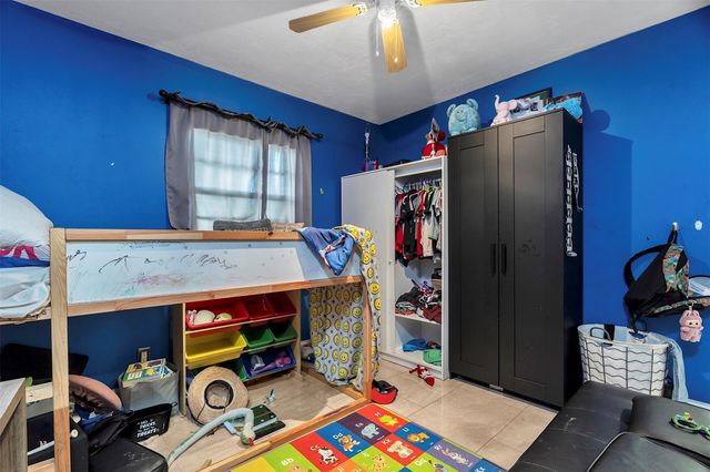 531 NE 61st St, Oakland Park, FL 33334