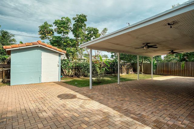 531 NE 61st St, Oakland Park, FL 33334