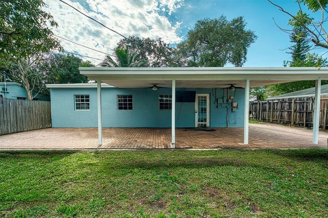 531 NE 61st St, Oakland Park, FL 33334