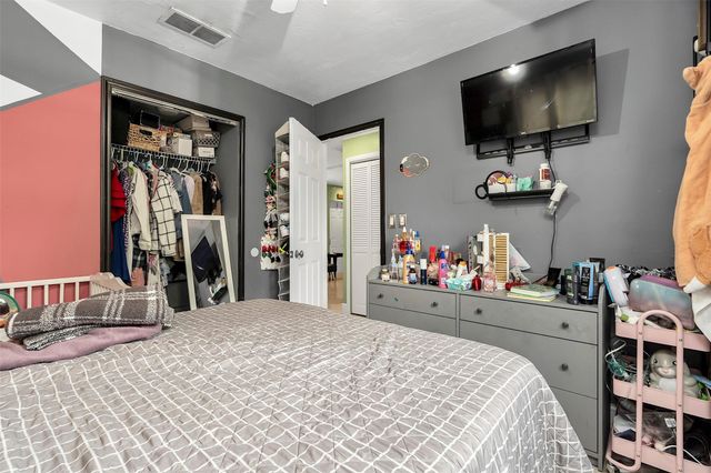 531 NE 61st St, Oakland Park, FL 33334