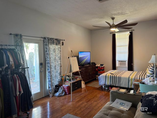 100 Robbins Boulevard, Daphne, AL 36526