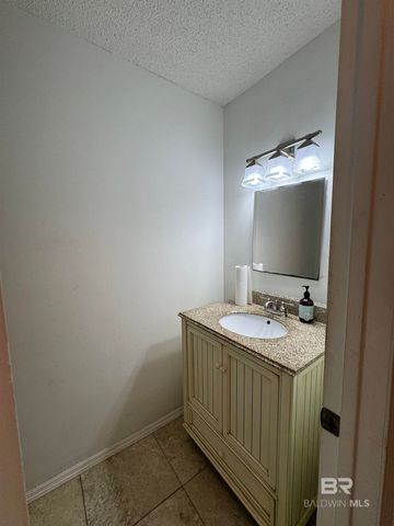 100 Robbins Boulevard, Daphne, AL 36526