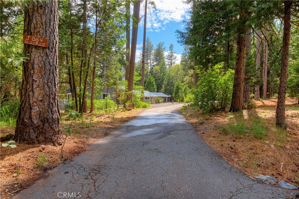 Image 42 of property listing at 5864 Paschal, Magalia, CA 95954