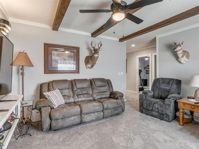 21268 Prairie View Road, Blanchard, OK 73010