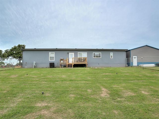21268 Prairie View Road, Blanchard, OK 73010