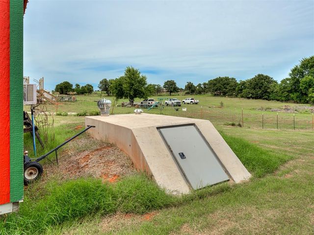 21268 Prairie View Road, Blanchard, OK 73010