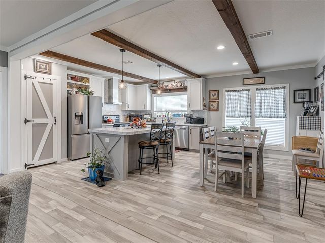 21268 Prairie View Road, Blanchard, OK 73010