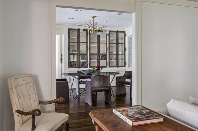 2121 Bolsover Street, Houston, TX 77005
