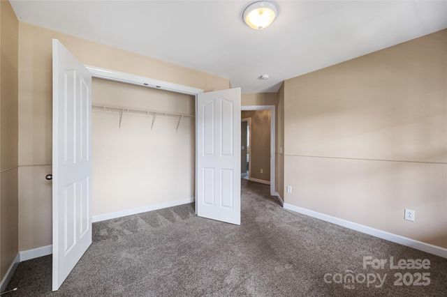 1905 Silk Pond Drive, Waxhaw, NC 28173