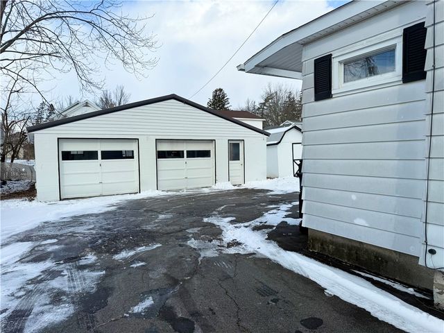 8 Porter Street, Seneca Falls, NY 13148