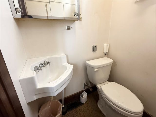 8 Porter Street, Seneca Falls, NY 13148