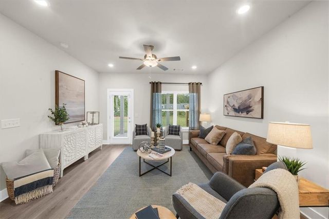 93 Maple Trail, Dawsonville, GA 30534