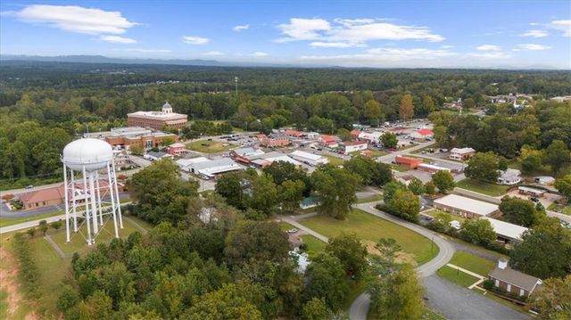 93 Maple Trail, Dawsonville, GA 30534