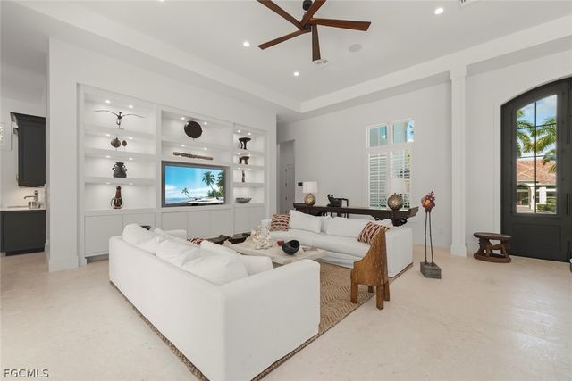 2297 Wulfert RD, Sanibel, FL 33957