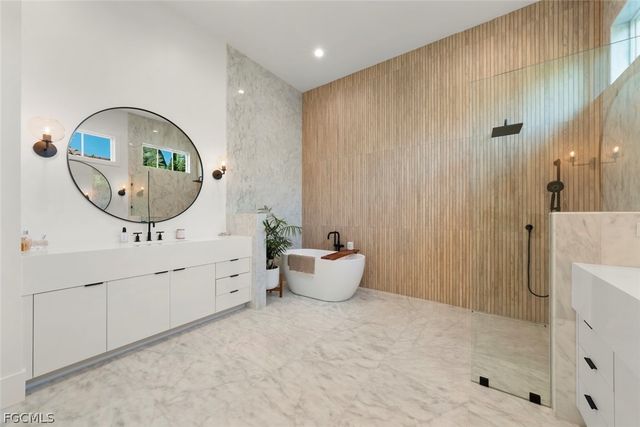 2297 Wulfert RD, Sanibel, FL 33957