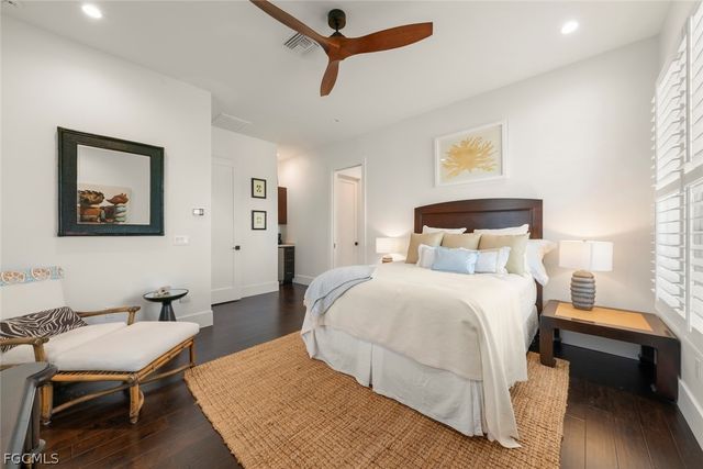 2297 Wulfert RD, Sanibel, FL 33957