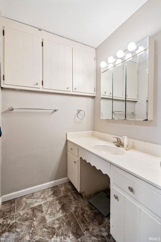 2525 COLONY Court, Carmel, IN 46280