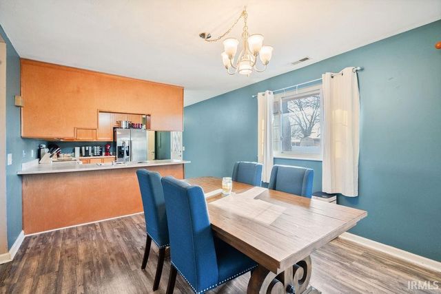 2525 COLONY Court, Carmel, IN 46280