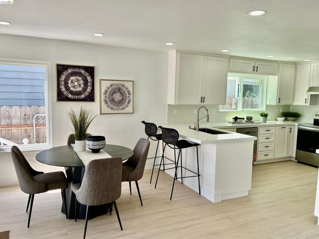 4741 Discovery Pt, Discovery Bay, CA 94505